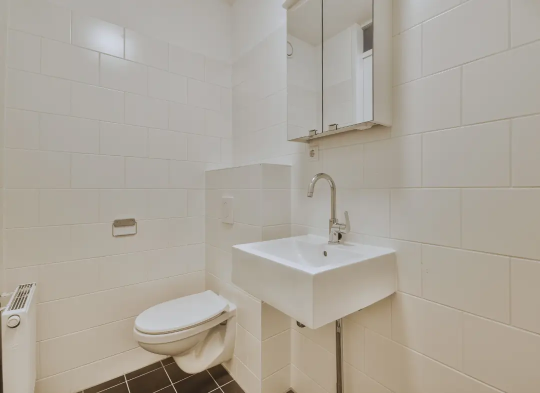 Pose WC Suspendu Bédarrides